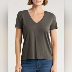 Madewell V-Neck Cotton T-shirt